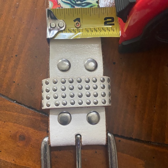 VTG White and Multi Color Ed Hardy Logo Leather Belt with rhinestones & studs 🔩 - Picture 12 of 16